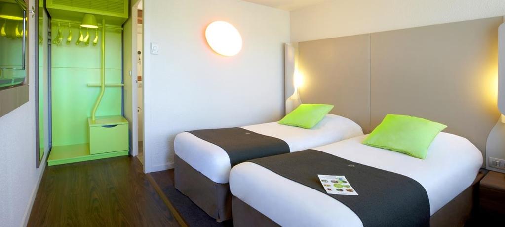 Campanile Montbeliard - Sochaux Hotell Exteriör bild