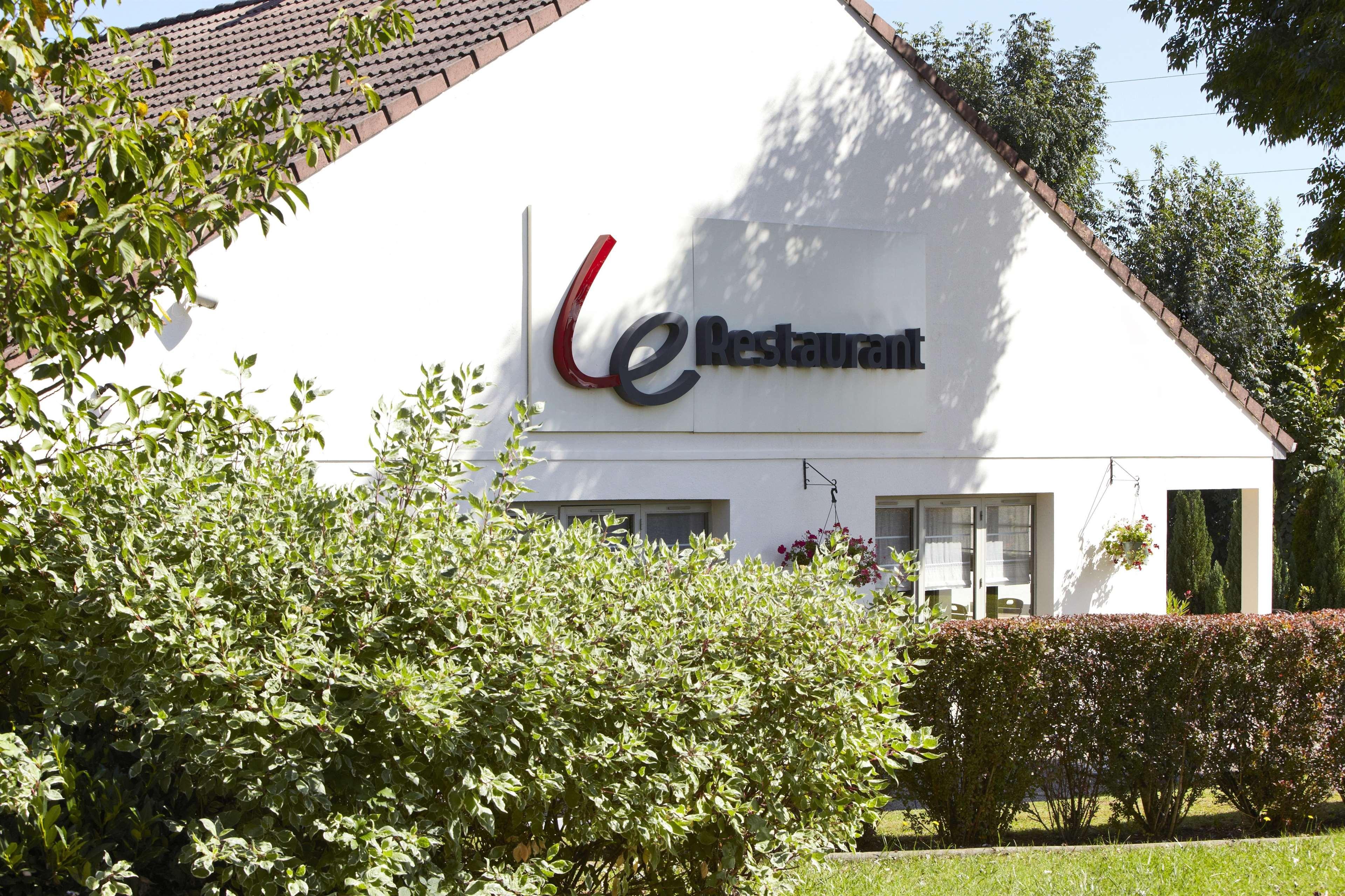 Campanile Montbeliard - Sochaux Hotell Exteriör bild